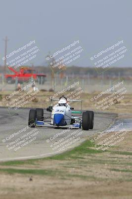 media/Oct-25-2025-CalClub SCCA (Sat) [[34c778dfbe]]/Group 3/Qualifying/